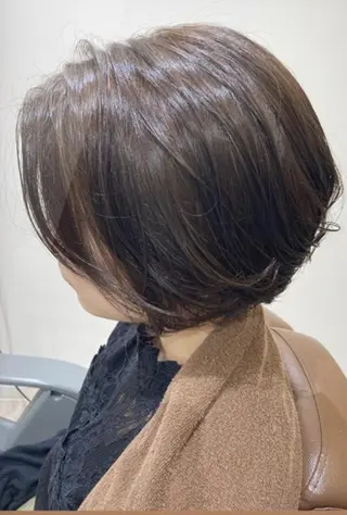 ショート パーマ 佐藤 睦月のヘアスタイル