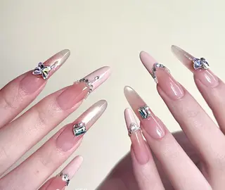 ネイル Pure&Rich Nailのネイルデザイン