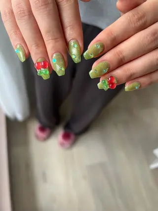 ネイル nailartist lisaのネイルデザイン