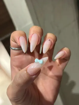 ネイル Elegancia. Hiromiのネイルデザイン