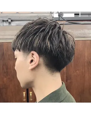 ショート カラー メンズ ✂︎ウルフ・ショート ✂︎MIKUNIのヘアスタイル