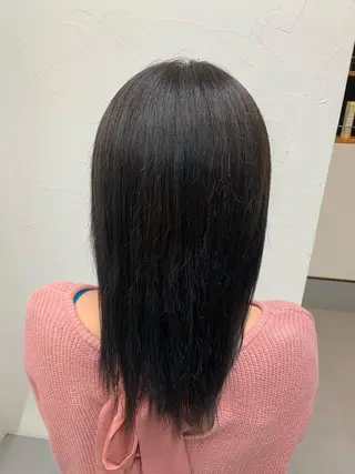 ミディアム 三好 羽美のヘアスタイル