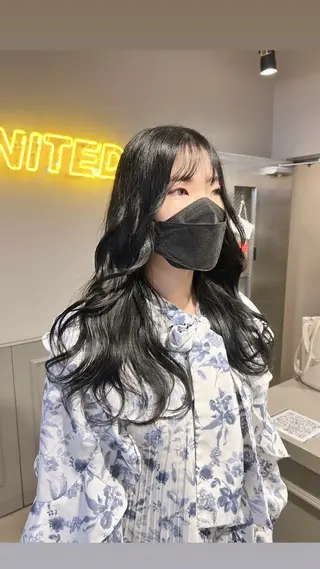 ロング カラー パーマ ヘアアレンジ メンズ 上品＆韓国風 🥀海心🥀のヘアスタイル