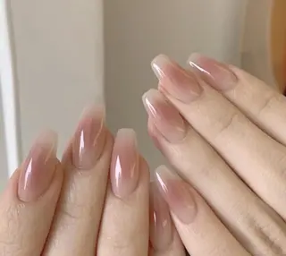 ネイル M nail モデルのネイルデザイン