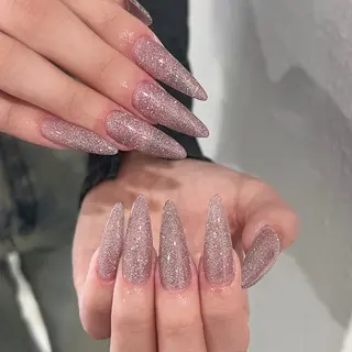 ネイル Ugirl Nail Pinpin🤍のネイルデザイン