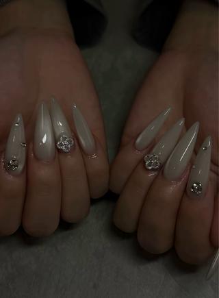 ネイル NiJi Nailsのネイルデザイン