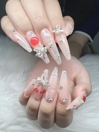 ネイル Lee Nailsのネイルデザイン