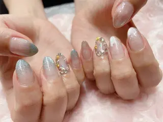 ネイル 前田 りかのネイルデザイン