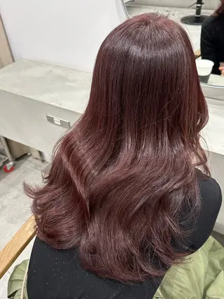 ロング カラー シガ ミクトのヘアスタイル