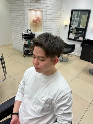 ショート 芦分 裕太のヘアスタイル