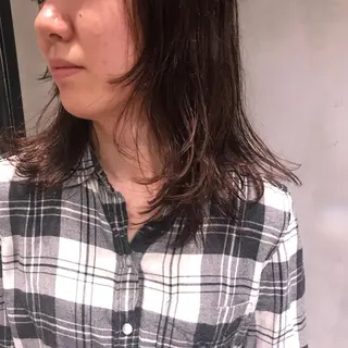 ミディアム 柔らかブラウン/顔周 りレイヤー♡ユウシのヘアスタイル