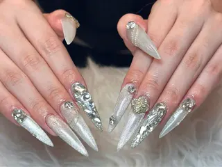 ネイル Eli Muse 新宿ネイルのネイルデザイン