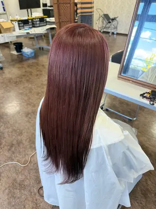 カラー 黒木 芽生のヘアスタイル