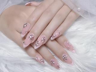 ネイル M2 BEAUTY Rikaのネイルデザイン