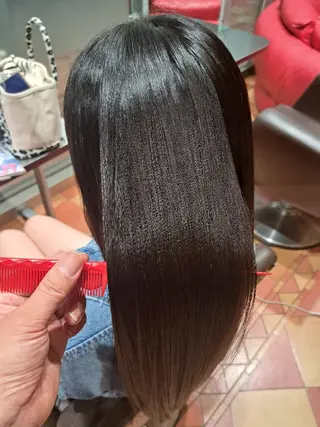 ロング 山内 泰輝のヘアスタイル