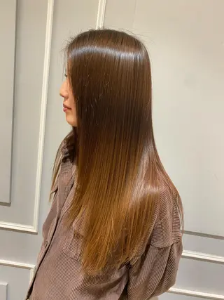 ロング 美髪矯正透明感カラー 江川 和輝のヘアスタイル