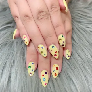 ネイル Bianca立川店 saitoのネイルデザイン