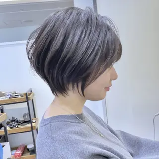 ショート 山嵜 菜織のヘアスタイル