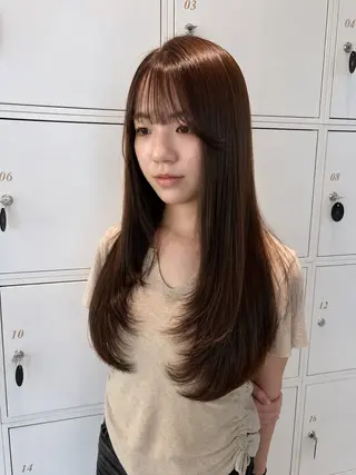ロング 工藤 彩夏のヘアスタイル