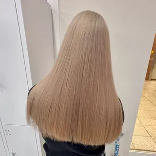 ロング カラー ブリーチ⏳艶カラー Natsukiのヘアスタイル
