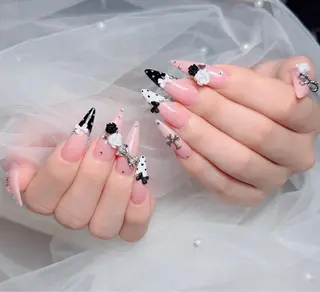 ネイル Lenie Nail Salonのネイルデザイン