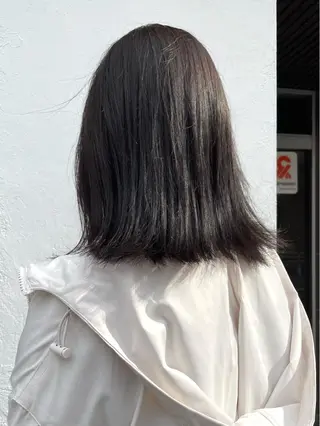 セミロング カラー KYOKA .のヘアスタイル