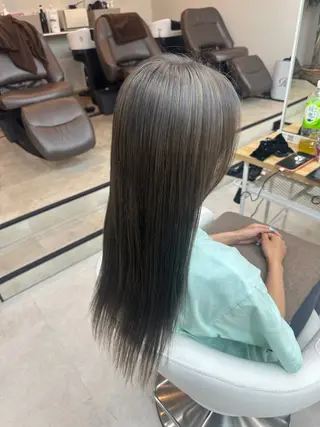 ロング カラー 丸山 心 / 艶カラーのヘアスタイル
