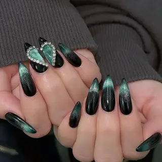 ネイル Queen's ゆなのネイルデザイン