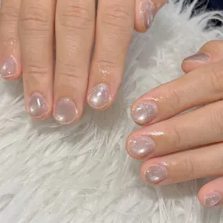 ネイル LAVISH sakiのネイルデザイン