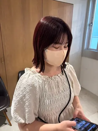 ミディアム カラー mei|顔まわり ×透明感カラーのヘアスタイル