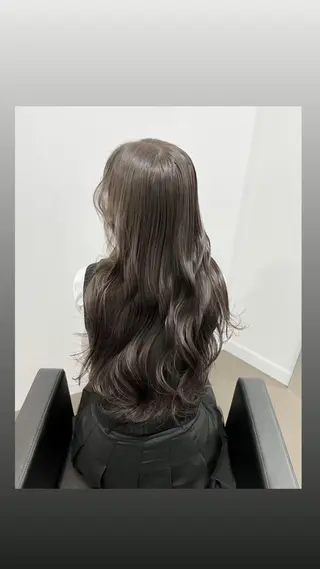 ロング カラー 心寧🍑🤍ྀི/ 透明感colorのヘアスタイル