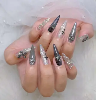 ネイル Julie NailSalonのネイルデザイン