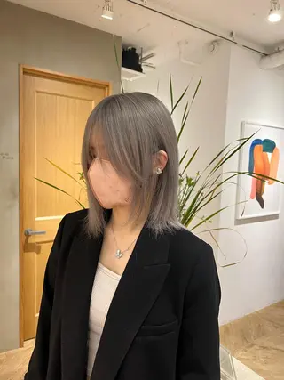 ミディアム 似合わせレイヤー ＆縮毛矯正のヘアスタイル