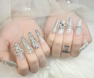 ネイル Gote Kawa nail salonのネイルデザイン