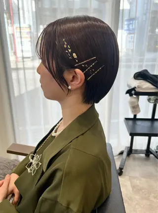 ショート ヘアアレンジ 黒阪 なみのヘアスタイル