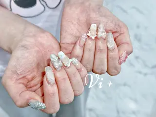 ネイル ✨Nailsalon Vi+✨のネイルデザイン