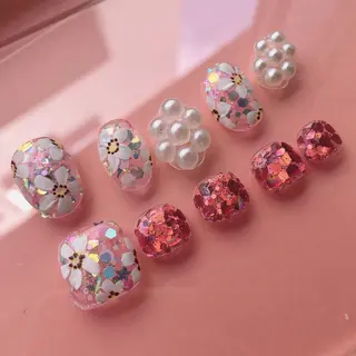 ネイル mano nella manoのネイルデザイン