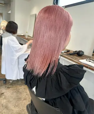 ミディアム カラー ✨艶ブリーチカラー ✨四ノ宮裕己のヘアスタイル