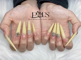 ネイル PLUSSPA HOANGのネイルデザイン