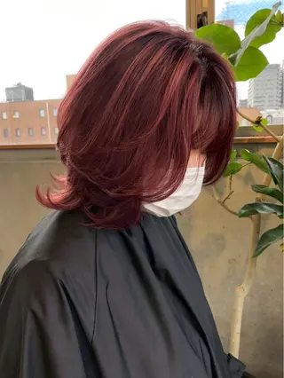 カラー 🍎ブリーチカラー 🍎KUREA🍎のヘアスタイル
