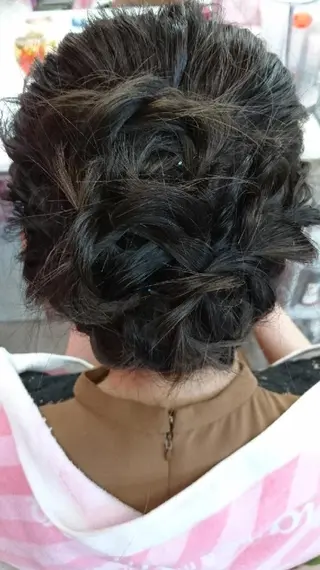 ヘアアレンジ ロング 工藤 マユナのヘアスタイル