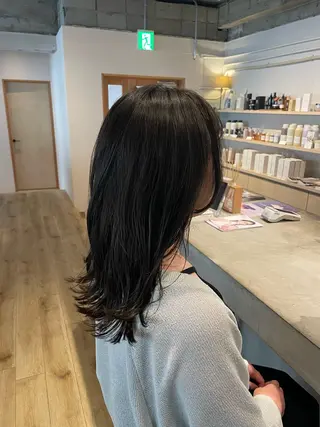 カラー まとい︎︎ ︎︎のヘアスタイル