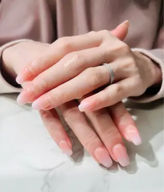 ネイル SNOW LITのネイルデザイン