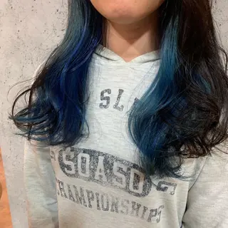 ロング カラー 堤 麻衣子のヘアスタイル