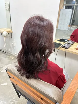 ロング カラー ナチュラルヘア🦋 のの  YECCAのヘアスタイル