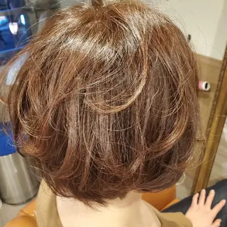 ショート カラー spa hair ark 富井直美のヘアスタイル