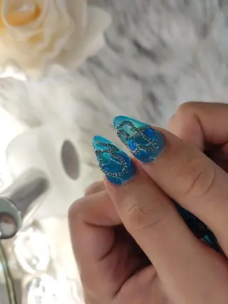ネイル RUNWAY のネイルデザイン