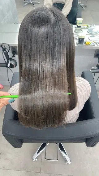 ロング CYNTHIADUE 店長| IRISUのヘアスタイル