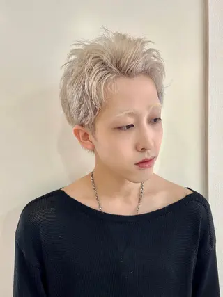 ショート カラー メンズ 派手髪デザインカラー ヒロカのヘアスタイル
