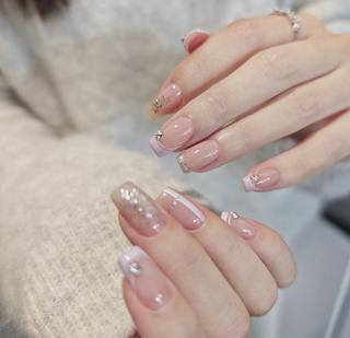 ネイル エリ🫧 nail池袋東口のネイルデザイン